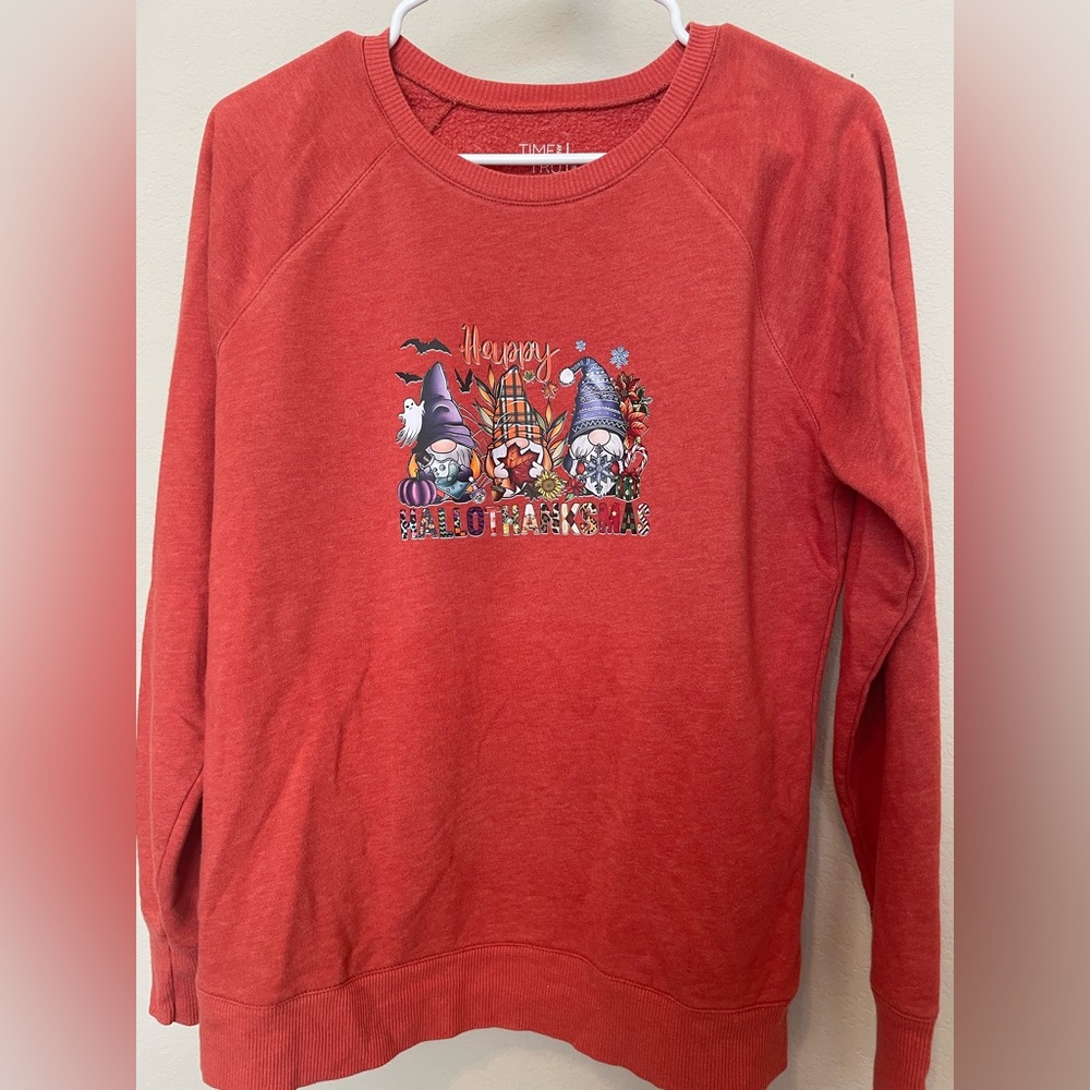 Time and Tru fun and cute orange/reddish Knit Sweater/sweatshirt.